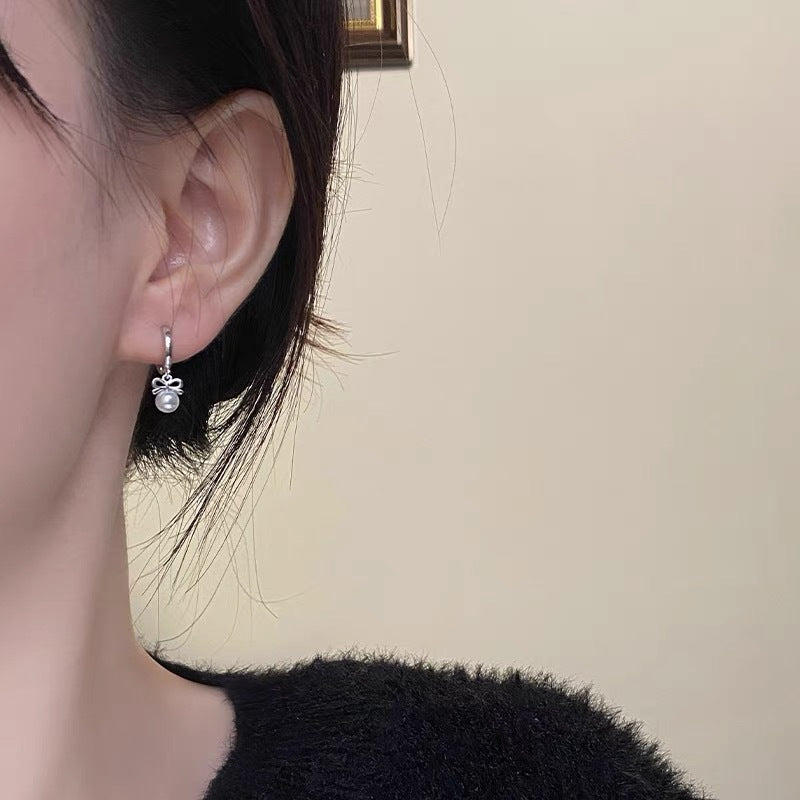 Exquisite Bow Artificial Pearl Earrings