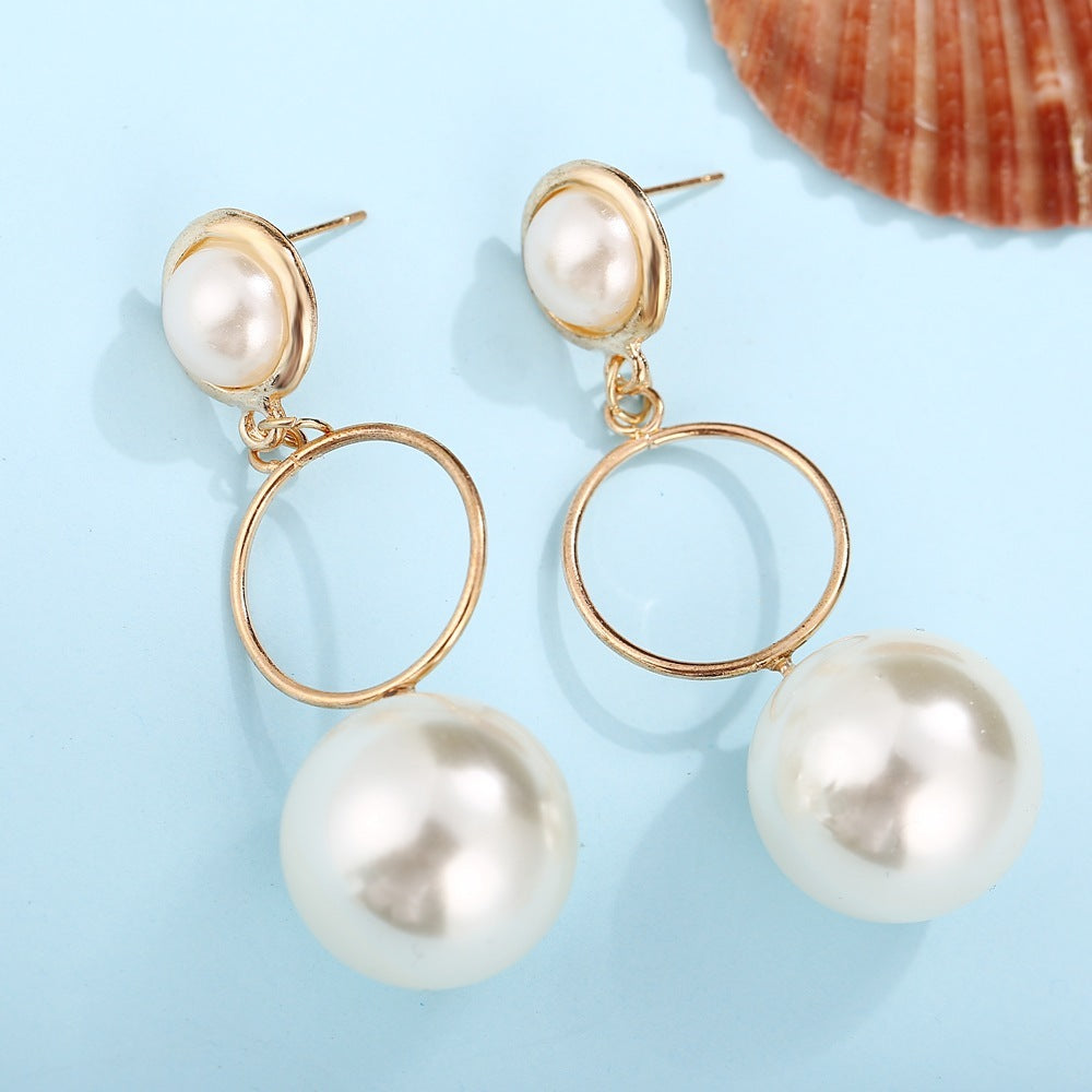 Circle Artificial Pearl Pendant Creative Temperament Retro Earrings